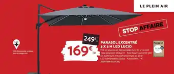 Bricomarché PARASOL EXCENTRÉ 3 X 3 M LED LUCIO offre