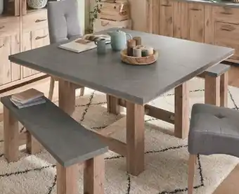 Table carrée