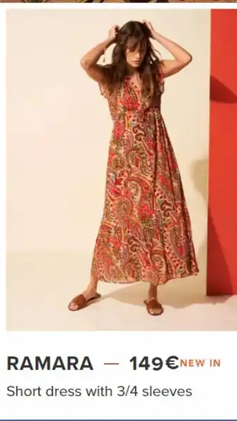Short dress with 3/4 sleeves