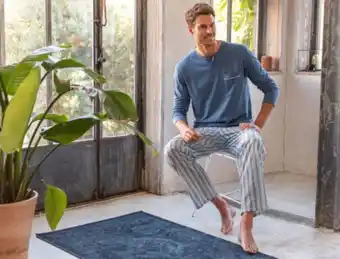 Pyjama homme en symétrie