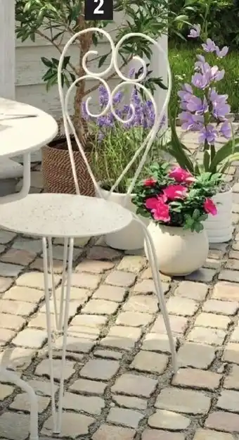 E.Leclerc CHAISE "ROMANTIQUE" En fer forgé. offre