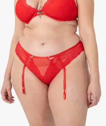 Gémo Tanga femme grande taille en dentelle avec porte-jarretelles amovibles offre