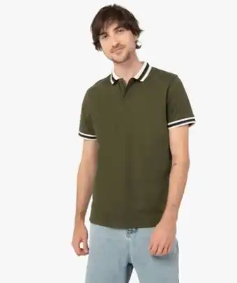 Polo homme à manches courtes avec finitions contrastantes