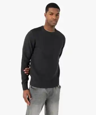 Pull homme en maille fantaisie avec patchs aux épaules