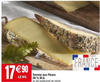 Cora x Carrefour Tomme aux fleurs 28 % m.g. offre