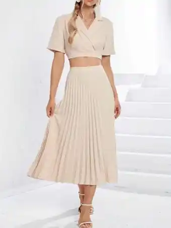 SheIn Shein bizwear unicolore blazer court & jupe plissée offre