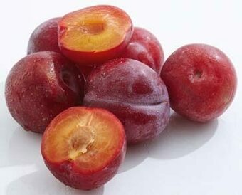 Auchan PRUNES ROUGES offre