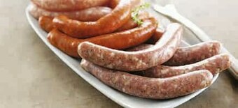 CHIPOLATAS SUPÉRIEURES ET MERGUEZ VÉRITABLES FAÇON CHARCUTIÈRE