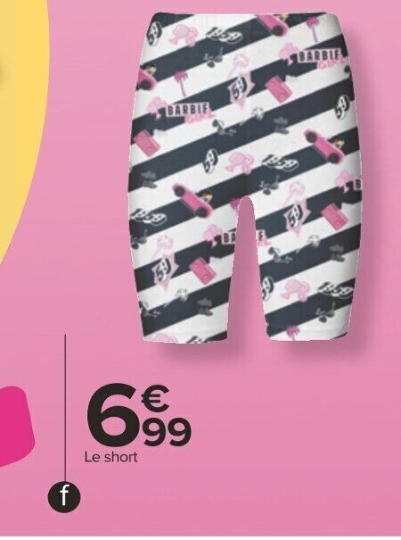 Promo Short Fille chez Carrefour