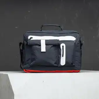Decathlon Besace sac a dos - marche urbaine activ mblty - backenger 20l textile navy offre