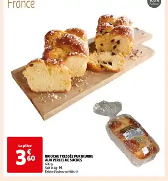 Auchan Supermarché BRIOCHE TRESSÉE PUR BEURRE AUX PERLES DE SUCRES 400 g offre