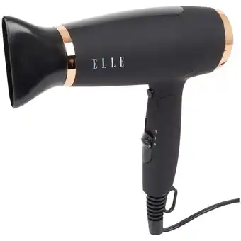 Action sèche-cheveux elle