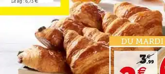 Super U 4 CROISSANTS + 4 PAINS AU CHOCOLAT offre