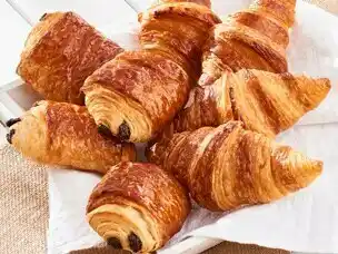 U Express 4 PAINS AU CHOCOLAT U SAVEURS + 4 CROISSANTS offre
