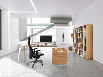 BUREAU PIEDS PANNEAUX