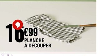 PLANCHE À DÉCOUPER