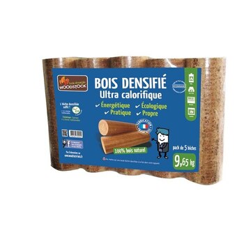 Sur toutes les bûches compressées