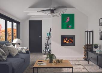 Brico Dépôt Invicta foyer à bois 700 eos - 8 kw offre