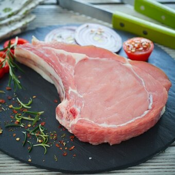 Carrefour Veau : côte*** avec os à griller offre