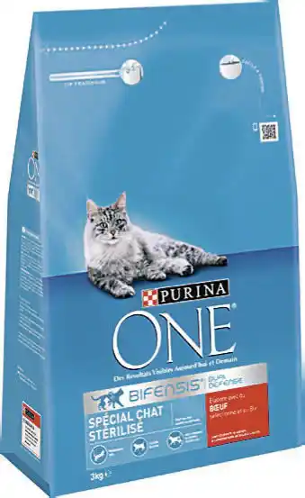 Croquettes spécial chat stérilisé au bœuf et blé