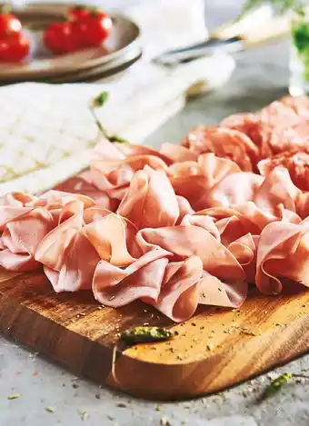 Auchan CHIFFONNADE DE MORTADELLE LE CHARCUTIER offre