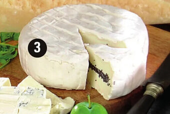 E.Leclerc CAMEMBERT DI BUFALA À LA TRUFFE(¹) 28% MAT.GR. (5) "3 B LATTE" offre