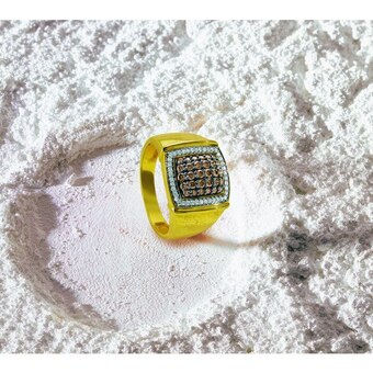Auchan Bague or 750 millièmes rhodié et diamants blancs et bruns traités 0,47 carat offre