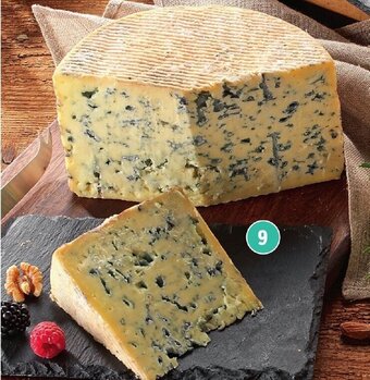 E.Leclerc BLEU D'AUVERGNE(¹) 28% MAT. GR. (4) "SAINT FLOUR" offre