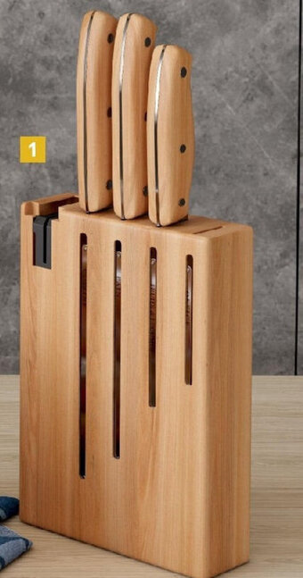 E.Leclerc BLOC 4 COUTEAUX offre
