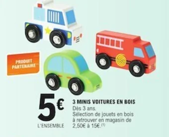 E.Leclerc 3 MINIS VOITURES EN BOIS offre