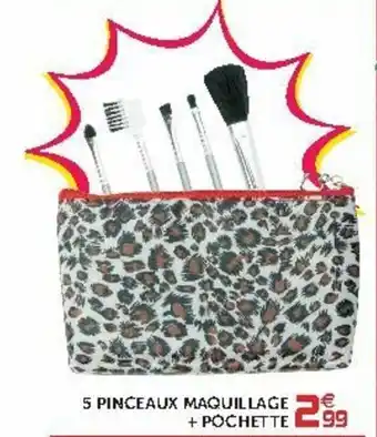 Gifi 5 Pinceaux maquillage + pochette offre