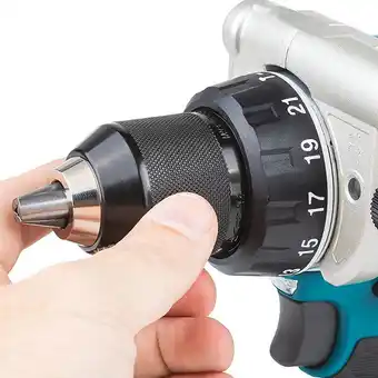 Brico Cash Perceuse visseuse à percussion makita dhp486z 18 v li-ion ø 13 mm (machine nue) offre