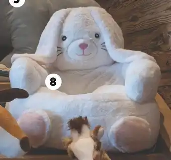 Maxi Bazar Pouf peluche pacome le lapin offre