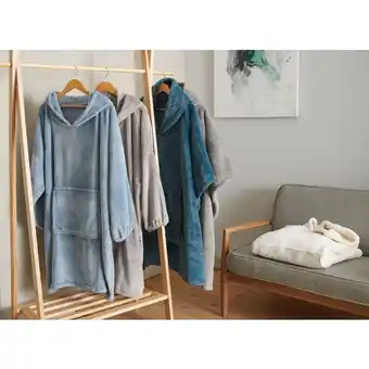 Auchan Plaid flanelle à manches actuel offre