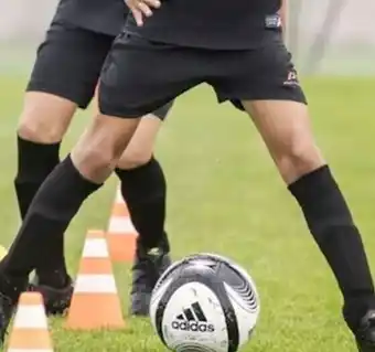 Intersport Short de football offre