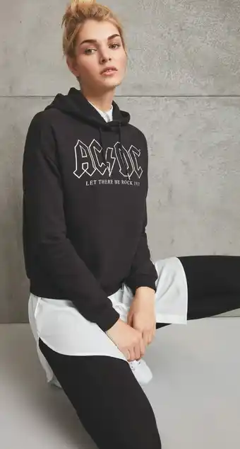 Takko SWEATSHIRT À CAPUCHE offre