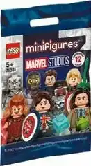 Auchan SACHET MINI FIGURINES MARVEL offre
