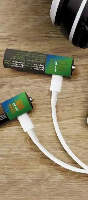 Auchan PILES RECHARGEABLES HR03 OU HR06 offre