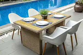 Bricorama Lot 4 chaises de jardin kira en plastique et pieds bois coloris blanc offre