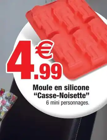 Bazarland Moule en silicone "Casse-Noisette" 6 mini personnages. offre