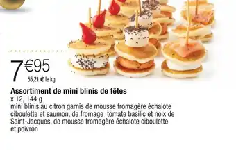 Assortiment de mini blinis de fêtes