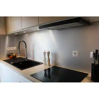 Brico Cash Crédence réversible en aluminium brossé / aluminium brut (disponible en 2 m x 1 m et 1 m x 0.5 m) aluminum brossé, e : 3 mm, offre