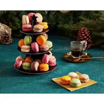 Carrefour Market 36 macarons et présentoir sapin (1) offre