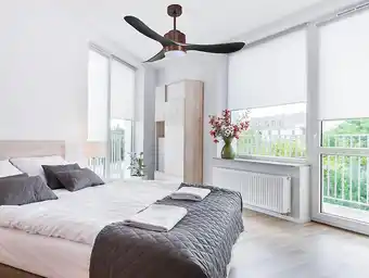 Bricorama Ventilateur de plafond ø132 cm avec wifi réversible hypersilence pour 35 m² offre