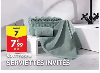 ALDI SERVIETTES INVITÉS offre