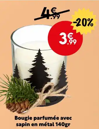 Maxi Bazar Bougie parfumée avec sapin en métal 140gr offre
