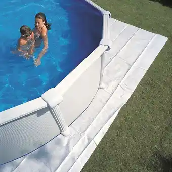 Bricorama Tapis de sol 4,50 m x 4,50m pour piscine ø4,60m, épaisseur 100g/m² offre