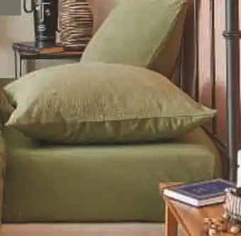 Super U Parure housse de couette 240x220 cm + 2 taies d'oreiller 63x63cm offre