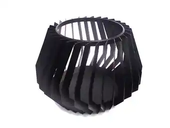 Brasero de jardin au design bohème en acier noir