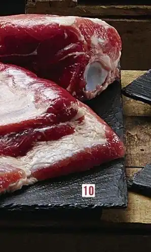 Casino Supermarchés Porc poitrine avec os offre